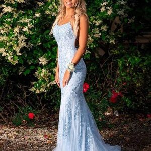 New Berlinnova prom dress size 4
